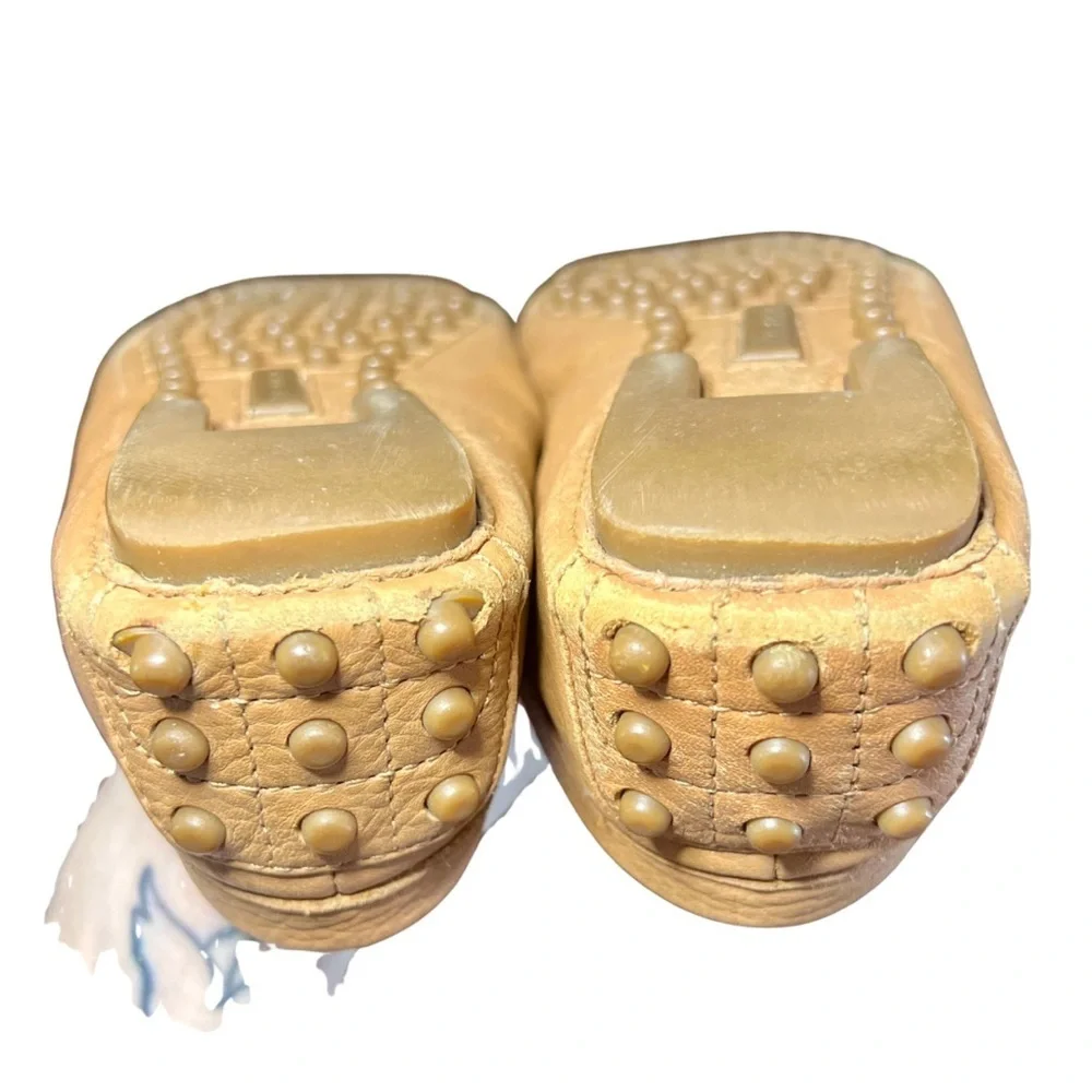 Tory Burch Tan Leather Logo Driving Loafers | Size 8.5M | Gold Hardware